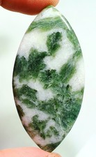 105 Ct 7X29X59 mm émeraude