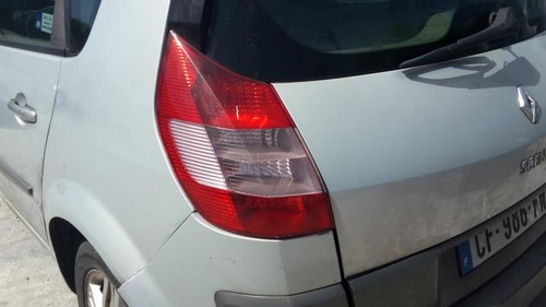 Optique avant principal gauche