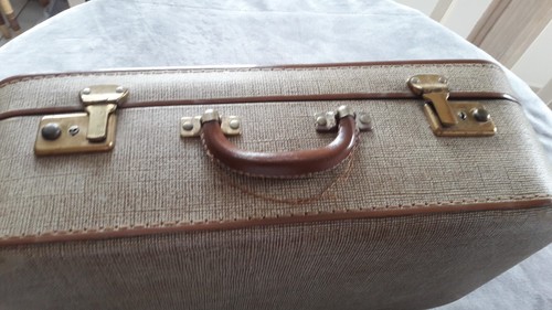 Valise rigide vintage