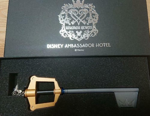Kingdom hearts keyblade disney - hearts,
