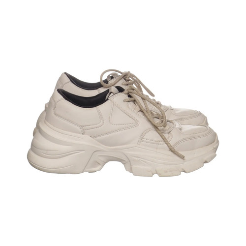 Zara baskets taille 40 - baskets,,