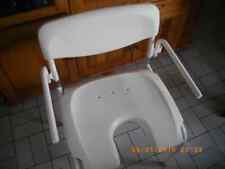 Chaise blanche de douche 2fonctions peu utilisée, motif  de vente erreur d'achat