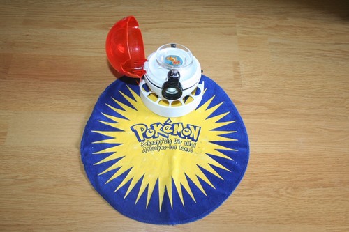 Pokémon pokeball dracaufeu - pokémon,