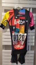 Cyclisme Lotto orbea caps vermarc combinaison maillot  CRAPS porté vuelta 2025
