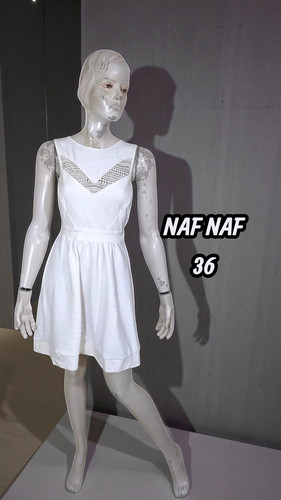 Naf taille - taille, superbe