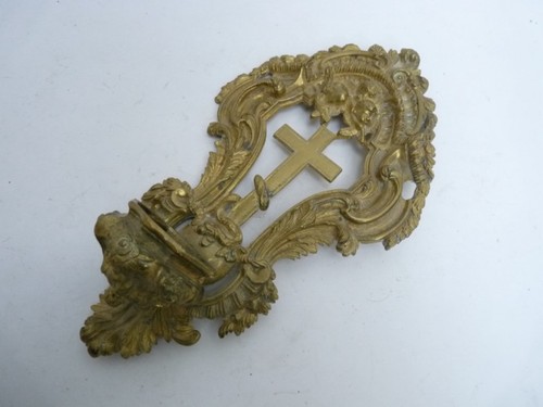 Ancien bénitier bronze objet