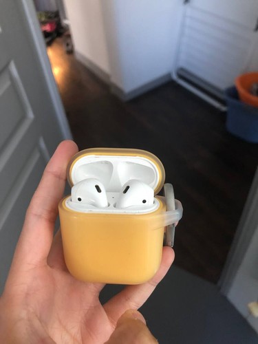 Airpods très bon état - en,