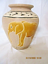 Vase style art deco ceramique gres a decor emaillé d'elephants