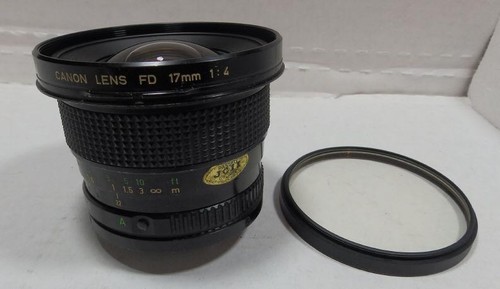 Canon 17mm lens w uv - 17mm, 1:4