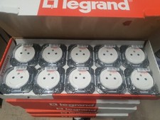 LOT DE 10 - Legrand 600335 - Prise 2P+T Affleurante DOOXIE Bornes Auto