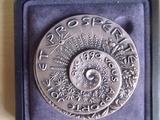 Médaille de table en Bronze