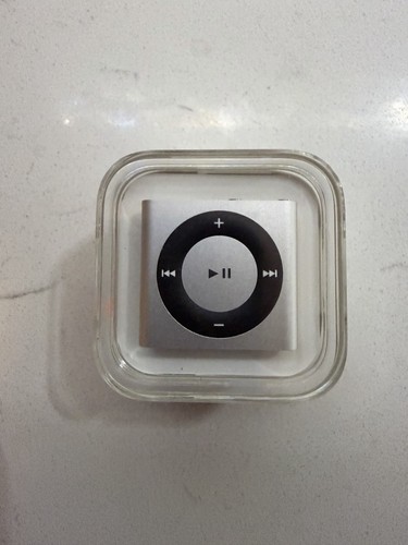 Apple ipod shuffle 4th