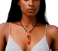Collier dents de requin rasta