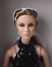 Fashion royalty Defiant Rayna NRFB