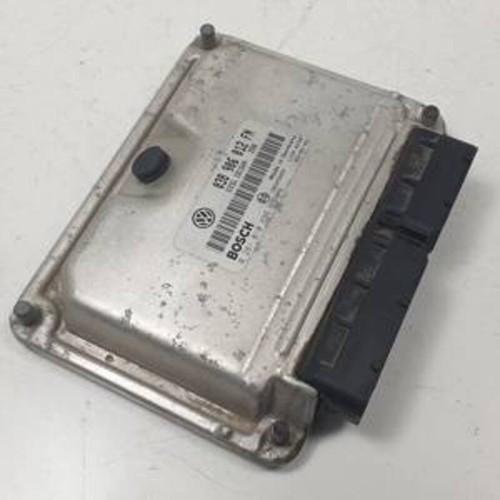 0281010686 boîtier moteur uce