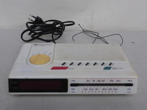 Ancien radio réveil - ancien, vieux