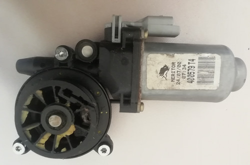 Moteur leve vitre avant