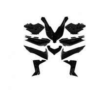 Kit carénage TNT pour Scooter Yamaha 125 Xmax 2014 à 2017 10 pieces noir