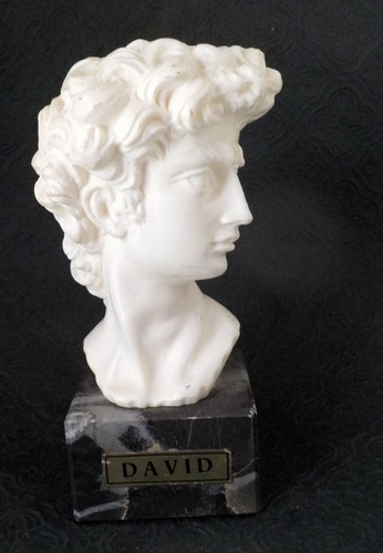Sculpture petit buste - , david