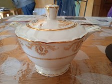 Magnifique Sucrier porcelaine