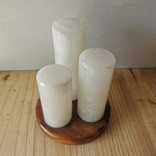 Objet Décoratif En Onyx Sur Socle En Pierre / Réf A286