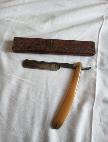 Rasoir ancien coupe choux - ancien,