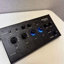 Table de mixage audio gaming Roland BRIDGE CAST Dual Bus bon état testé