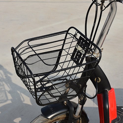 Vélo panier avec imperméable - panier,