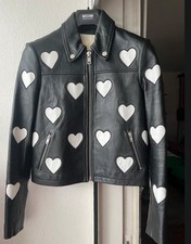 Veste Courte.  MAJE.   Modèle Love Black Collector.  Taille 38.M RARE!!!!