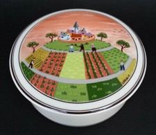 Très jolie GRANDE BOITE