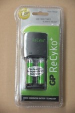 NEUF: Chargeur de piles