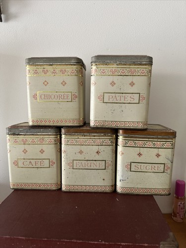 Ancienne boîtes à - 5,