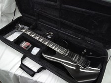 Guitare électrique JACKSON MJ