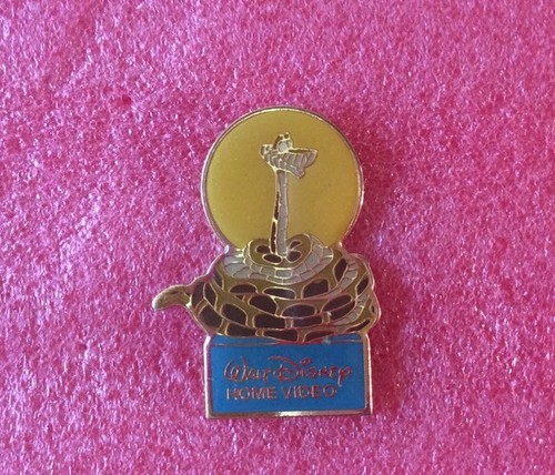 T07 pins walt disney home - disney,