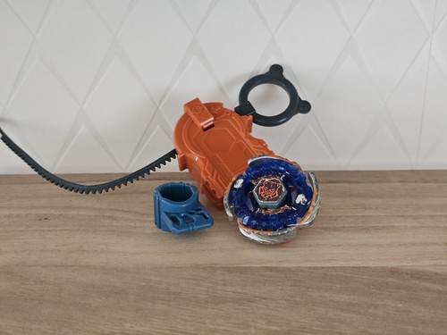 Toupie beyblade métal masters - toupie,