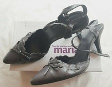 Chaussures neuves marron