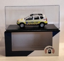 Dacia Duster SAMU 34 SMUR