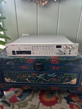 Akai S01 MIDI Digital Sampler