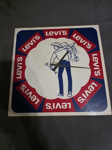 Horloge levi des années 70 - années,