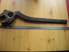 CLE    A MOLETTE  ANCIENNE N°45