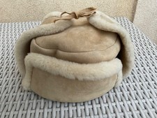 Chapka neuve en mouton retourné. taille 57