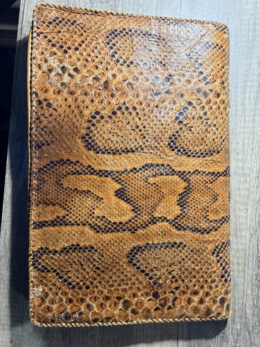 Porte documents cuir - porte‑documents, python