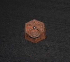 Ancien poids de balance 1