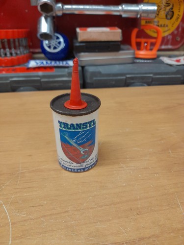 Ancienne burette huile vide - ancienne,
