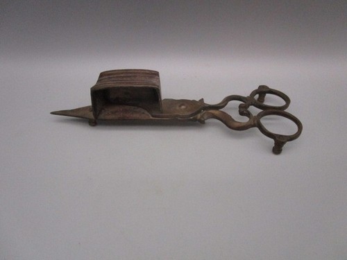 Ancien ciseaux bougie - ancien, a