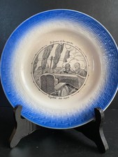 Assiette Ancienne Moulin des Loups - Série "La femme et les sports" N°2 -