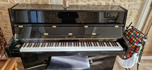 Piano samick js043d noir - js043d, avec