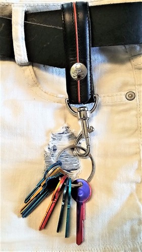 New authentic golf belt - new,