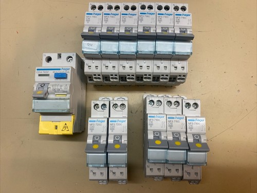 Lot disjoncteurs hager - lot,