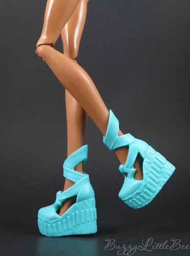 Monster high doll cleo - monster,